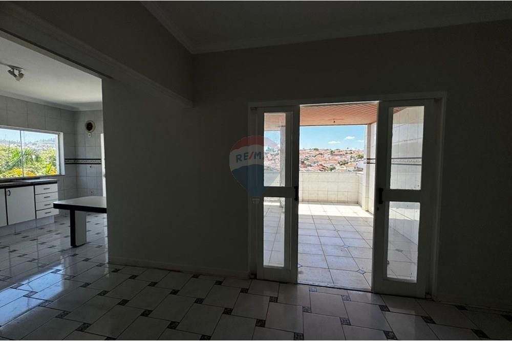 Casa - Venda - Bragança Paulista , São Paulo - PHOTO-2025-11-20-15-50-25.jpg - 690041018-322