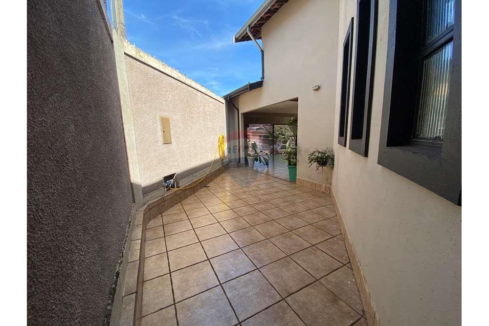 Casa à venda com 3 quartos, 174m² - Foto 6