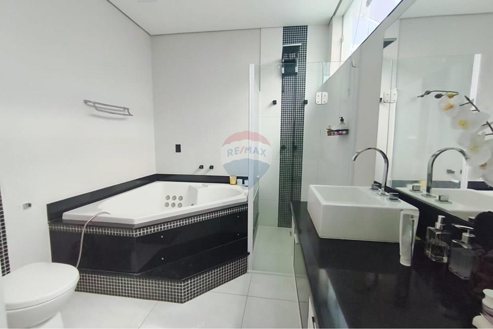 Casa de Condomínio - Alugar - Vinhedo , São Paulo - 0fd93e53-6910-41b6-9394-5364b185eefe.jpg - 690941043-53