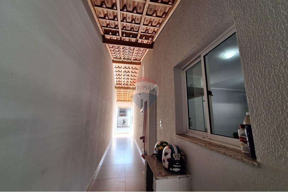 Casa à venda com 2 quartos, 150m² - Foto 27