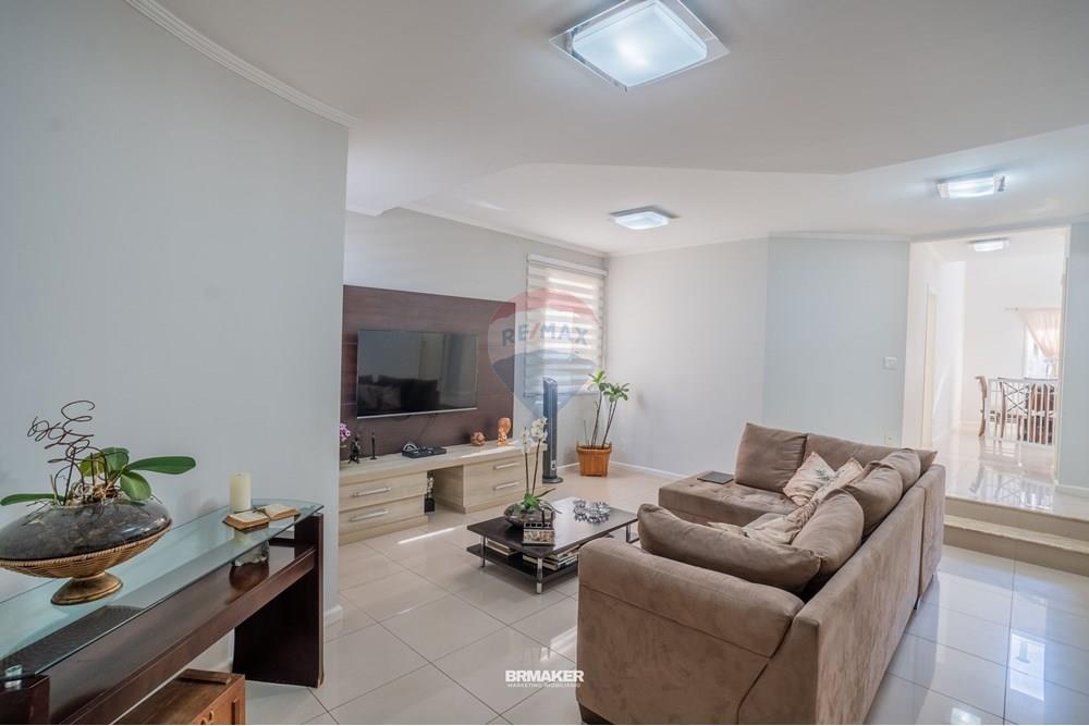 Casa de Condomínio - Venda - Valinhos , São Paulo - foto sala 02.jpg - 690681163-3