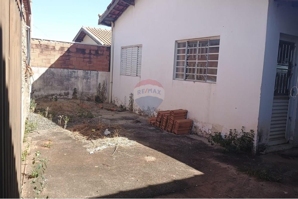 Casa - Venda - Itapira , São Paulo - e4f8d3b1-ed6a-476a-8aee-dd80b6db760f.jpeg - Garagem - 690291094-12