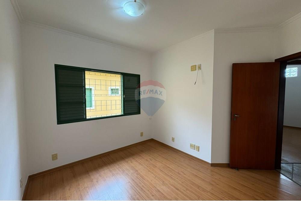 Casa - Alugar - Valinhos , São Paulo - 9b67cc19-41d7-460f-aac7-ca2704bb82e9.jpg - 691091001-228