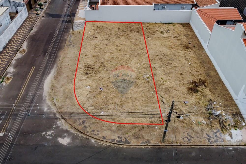 Terreno - Venda - Araras , São Paulo - Terreno David Nasser 342,6 001.jpg - 690691052-55