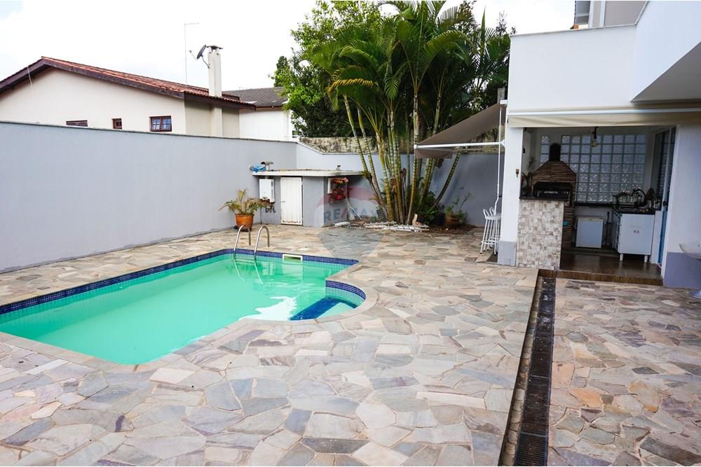 Casa de Condomínio - Venda - Santana de Parnaíba , São Paulo - Piscina e churrasqueira_.jpg - 690951039-19