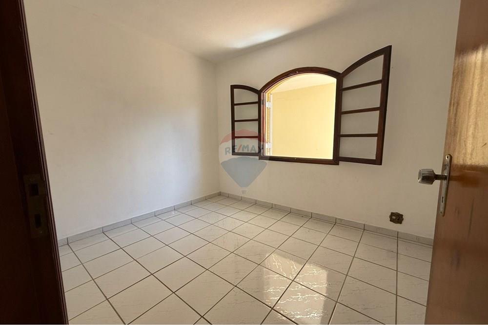 Casa - Alugar - Bragança Paulista , São Paulo - WhatsApp Image 2026-03-16 at 16.43.27 (2).jpeg - 690041127-180