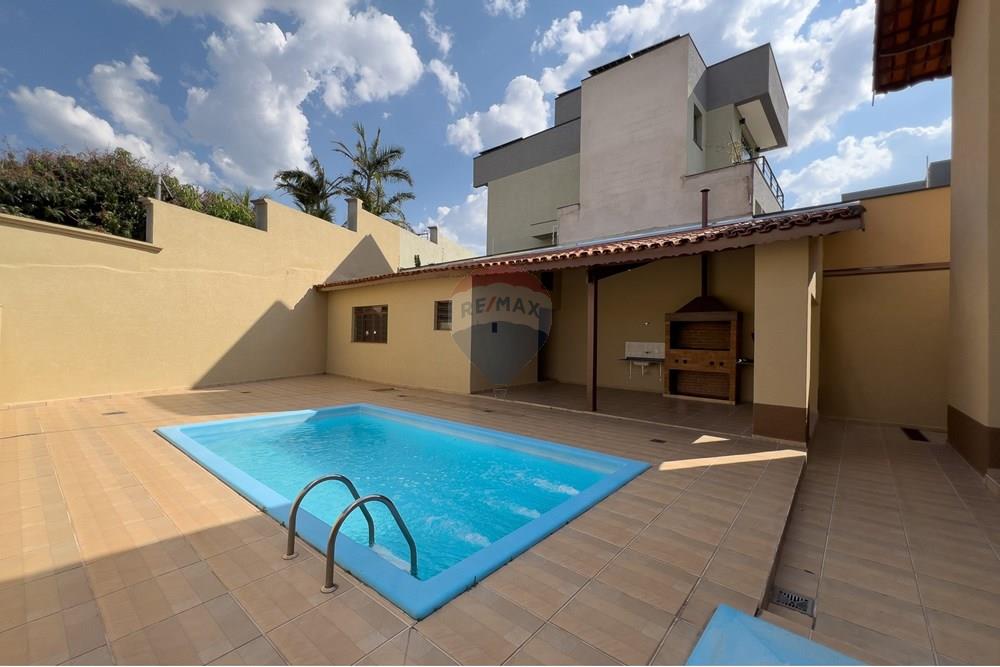 Casa - Venda - Atibaia , São Paulo - IMG_4788.jpg - Piscina - 690471020-59