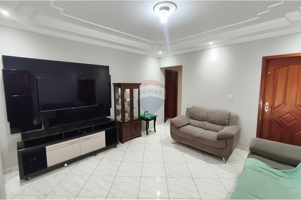 Casa - Venda - Limeira , São Paulo - Generated Image October 09, 2025 - 5_00PM.jpg - 690741086-8