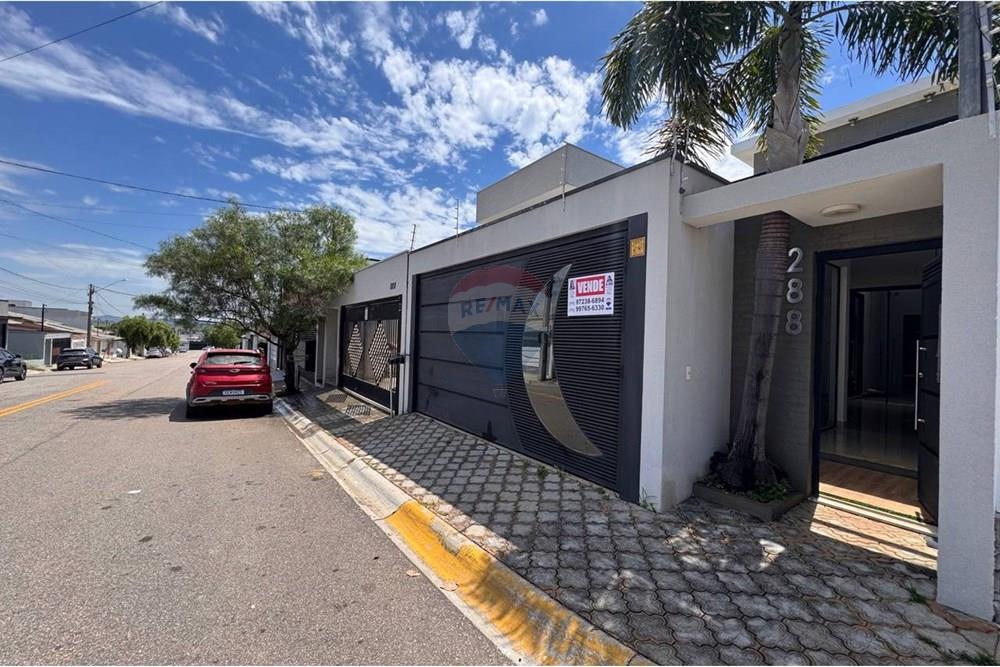 Casa - Venda - Bragança Paulista , São Paulo - photo_5084569284045900693_y.jpg - 690041018-325