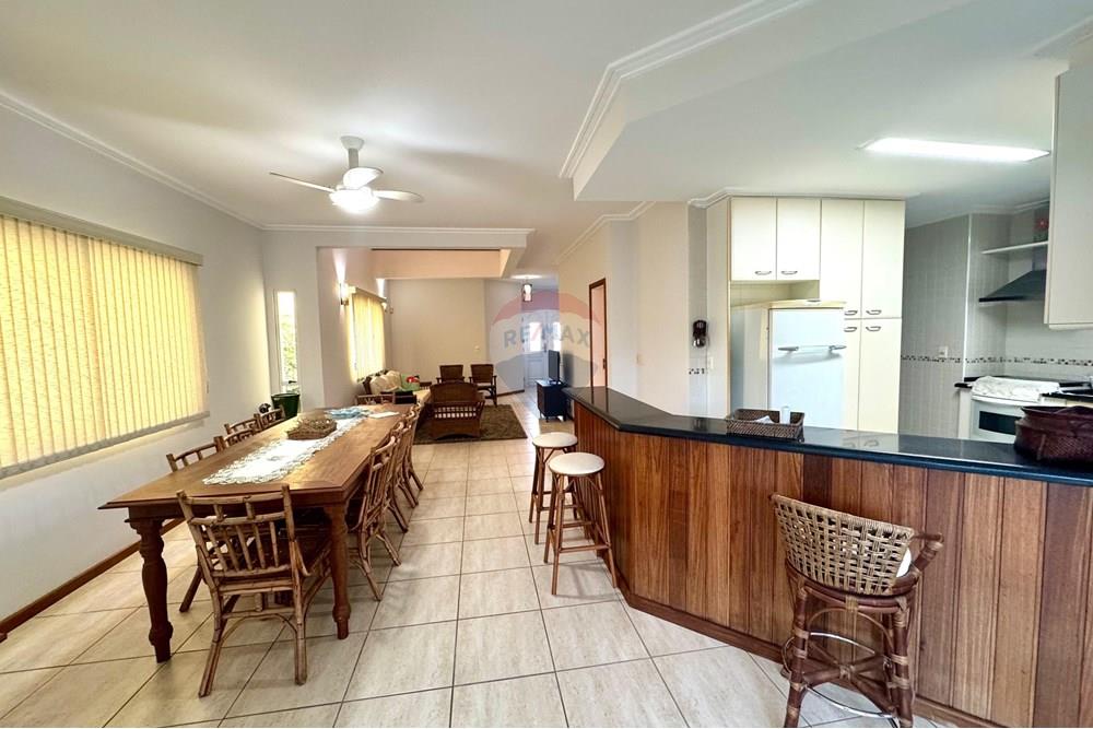 Sobrado - Venda - Peruíbe , São Paulo - WhatsApp Image 2025-06-28 at 10.24.07 (1).jpeg - 691111020-3