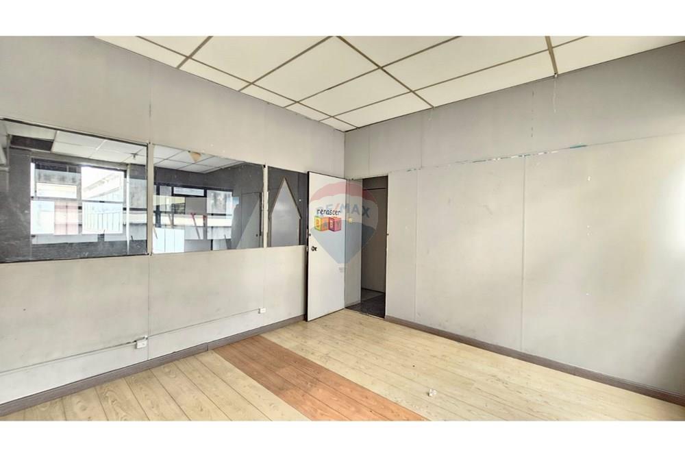 Cj. Comercial/ Sala - Alugar - Osasco , São Paulo - WhatsApp Image 2025-12-26 at 16.19.37(3).jpeg - 691021042-5