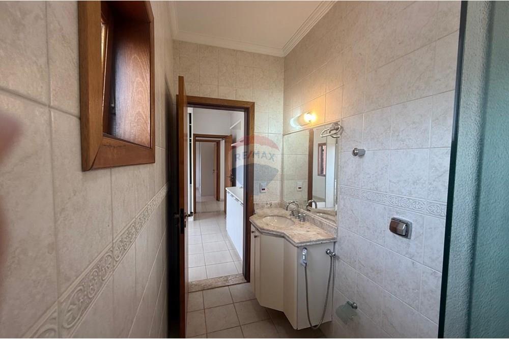 Casa de Condomínio - Alugar - Louveira , São Paulo - f0a40b20-f511-45e1-a4c6-9c67a738d890.jpg - 690541143-32