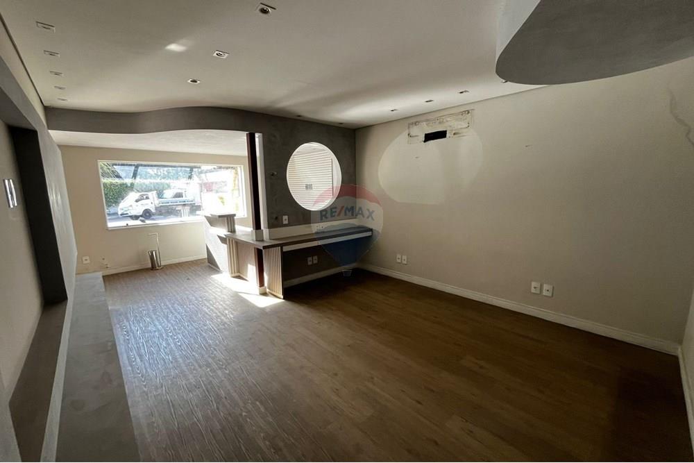 Casa Comercial - Alugar - Atibaia , São Paulo - WhatsApp Image 2025-11-27 at 10.45.50 (3).jpeg - Sala - 690471149-6