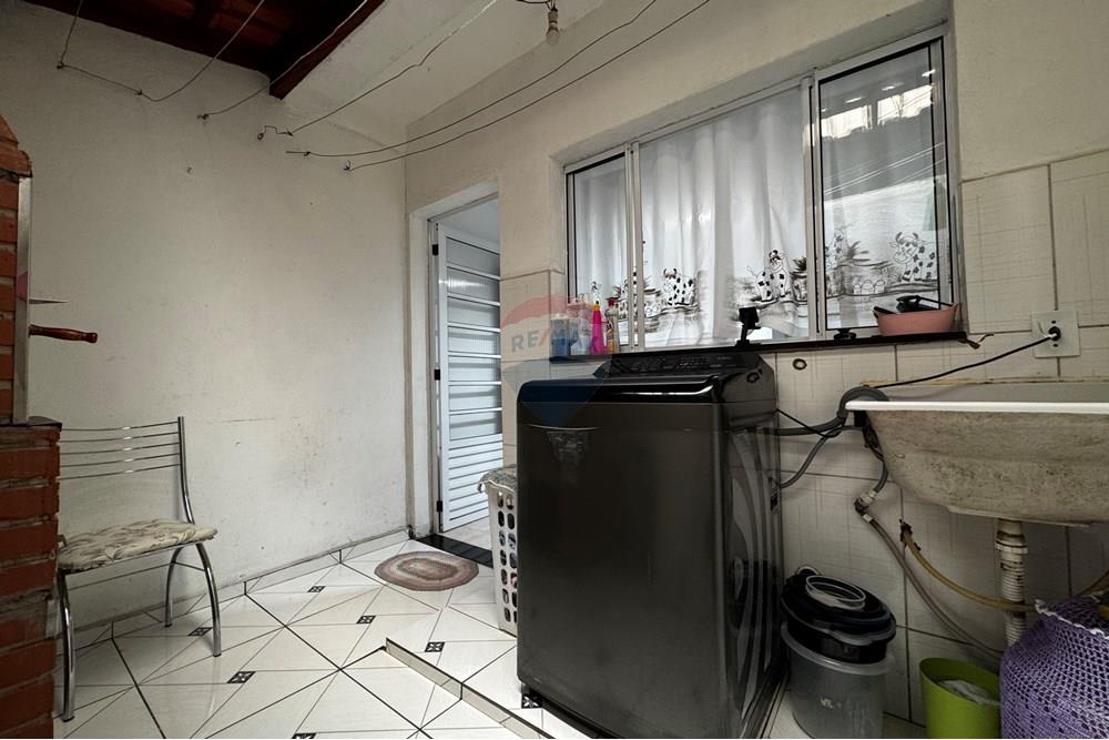 Sobrado - Venda - Bragança Paulista , São Paulo - 3F8B12A3-404C-4FC6-B404-CD446E1F3E6E.JPG - 690041051-88