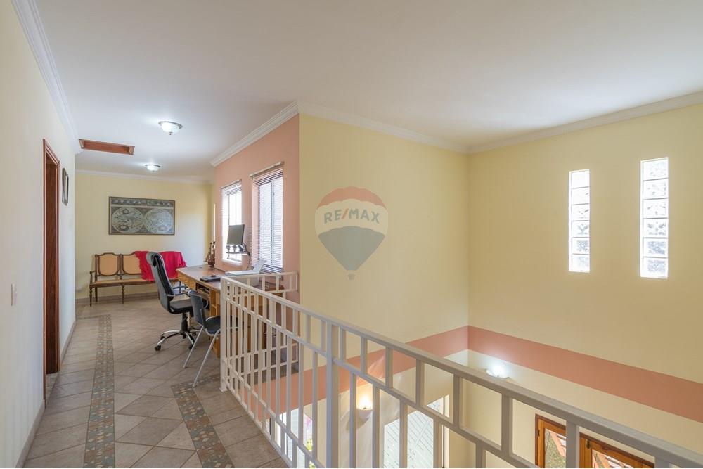 Casa de Condomínio - Venda - Vinhedo , São Paulo - 14 hall dos quartos.jpg - 690941021-37