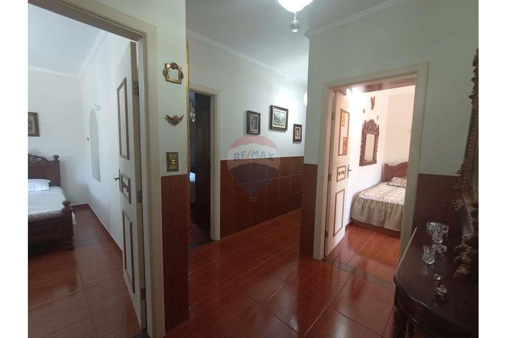 Casa à venda com 5 quartos, 199m² - Foto 21