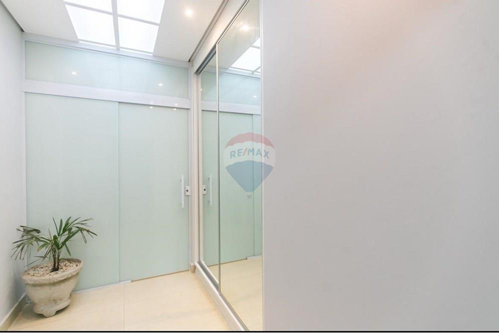 Casa para alugar com 5 quartos, 450m² - Foto 36