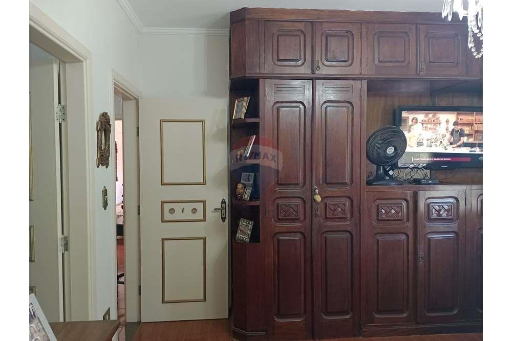 Casa à venda com 5 quartos, 199m² - Foto 41