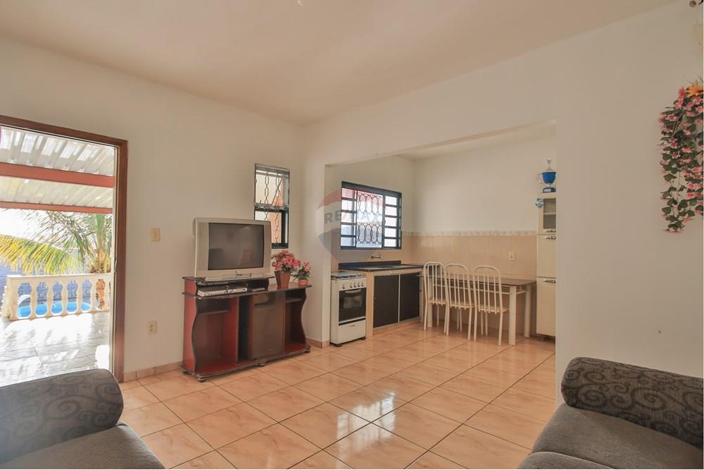 Chácara / Sítio / Fazenda - Venda - Rio Claro , São Paulo - Rua 10 Jn, 854 Lr-35.jpg - Sala - 690901035-23