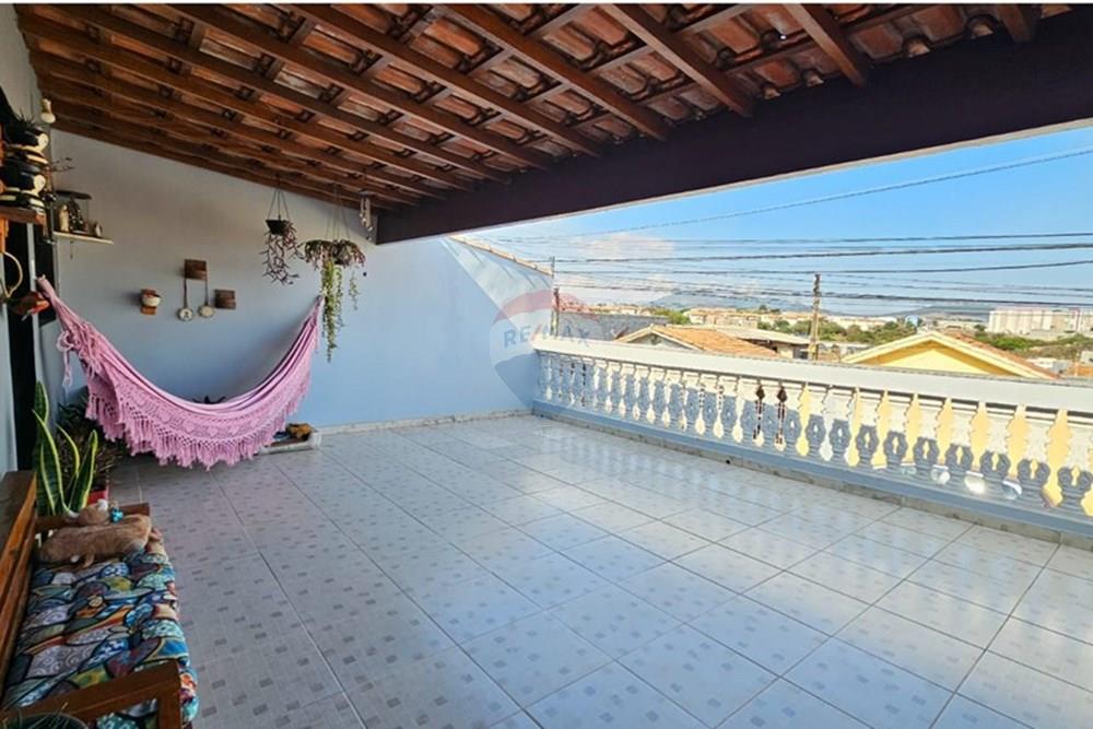 Casa - Venda - Bragança Paulista , São Paulo - Imagem do WhatsApp de 2025-09-24 à(s) 20.52.21_0a5b663a.jpg - Varanda - 690041019-99