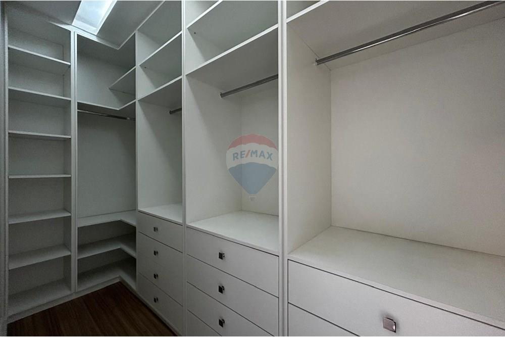 Casa de Condomínio - Alugar - Valinhos , São Paulo - Closet suíte 1.jpeg - 690851090-75