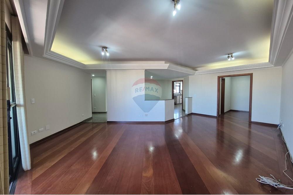 Apartamento à venda com 4 quartos, 221m² - Foto 36