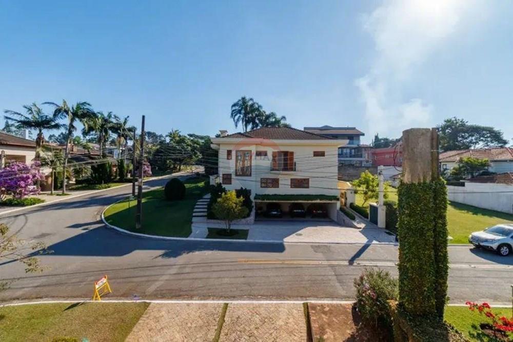 Casa de Condomínio - Venda - Santana de Parnaíba , São Paulo - WhatsApp Image 2026-02-23 at 13.35.11 (3).jpeg - 690951047-20