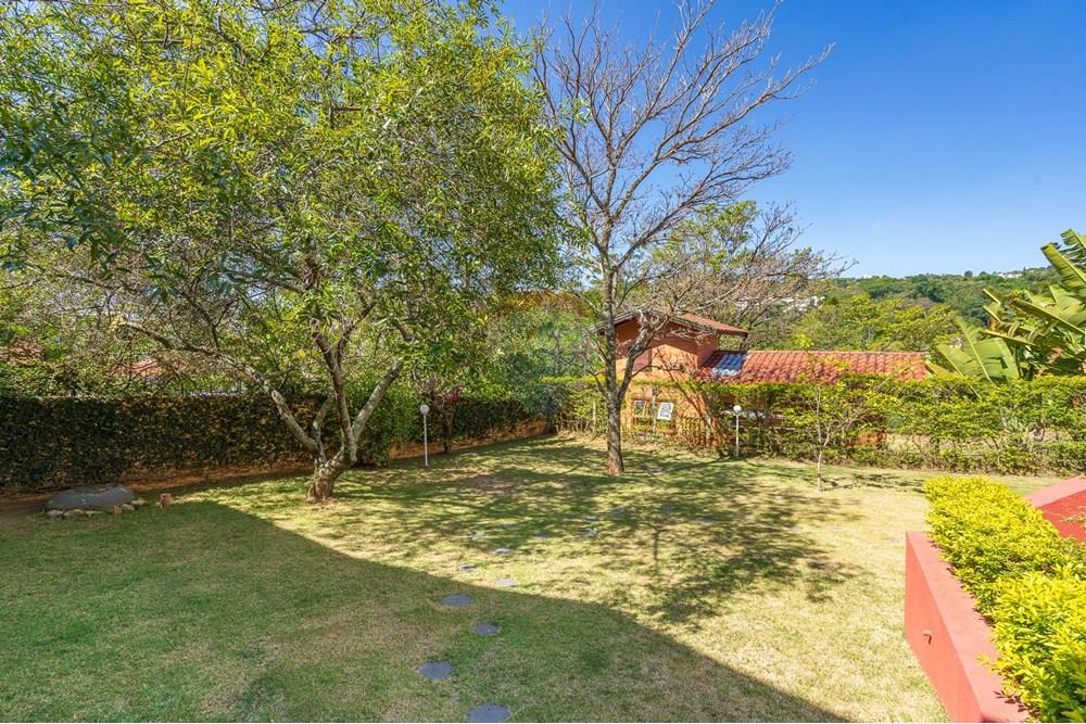 Casa de Condomínio - Venda - Vinhedo , São Paulo - 36 quintal.jpg - 690941021-37