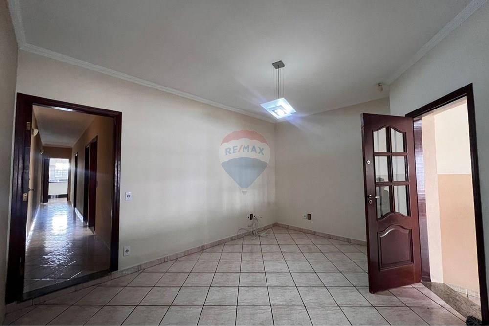 Casa - Alugar - Bragança Paulista , São Paulo - WhatsApp Image 2025-12-09 at 12.24.30 (4).jpeg - 690041104-12