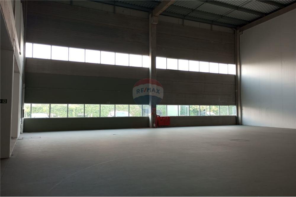 Galpão - Alugar - Campinas , São Paulo - A visão do salão c/ outra perspectiva - 690181001-440