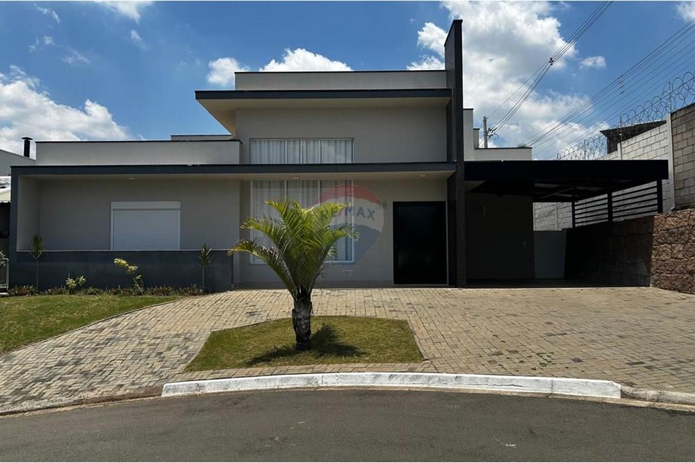 Casa de Condomínio - Alugar - Valinhos , São Paulo - Frente da casa 1.jpeg - 690851090-75