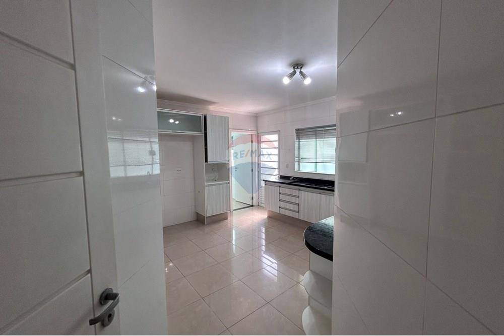 Casa de Condomínio - Alugar - Bragança Paulista , São Paulo - WhatsApp Image 2025-12-03 at 12.01.59 (2).jpeg - 690041159-16