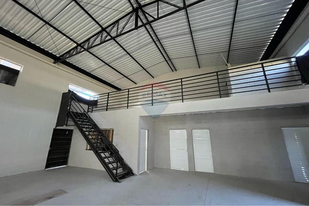 Galpão - Alugar - Bragança Paulista , São Paulo - WhatsApp Image 2026-03-20 at 18.52.20 (1).jpeg - 690041127-184