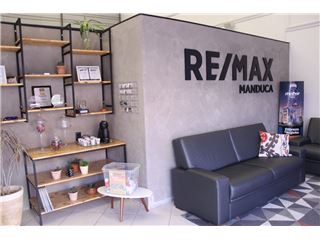 Office of RE/MAX MANDUCA - Louveira