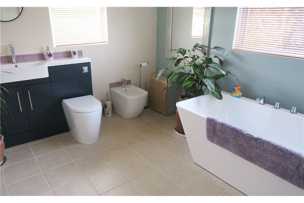 Residential - อื่นๆ/ไม่ระบุ - Isle of Skye, Lanarkshire - Scotland - 10 Bedroom - 70171001-94