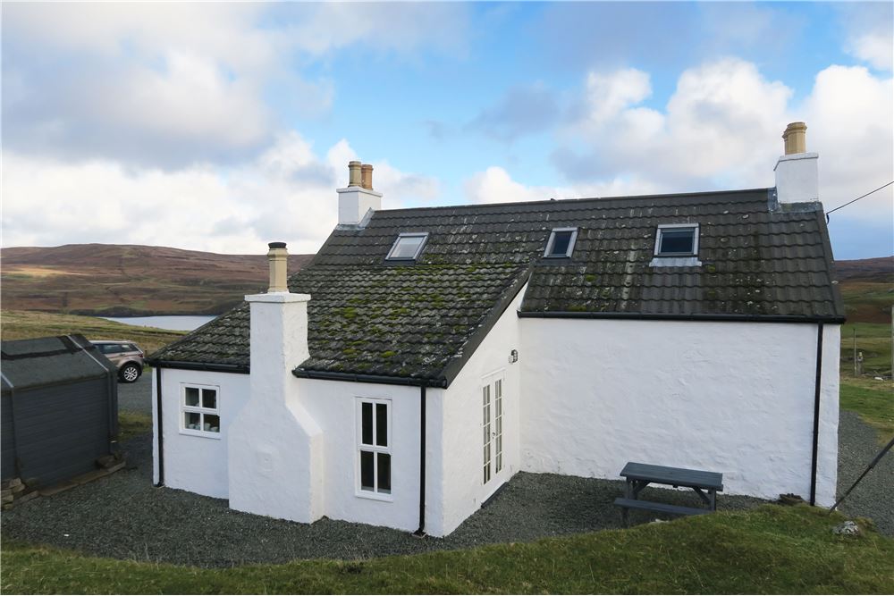 Bostad - Other - Isle of Skye, Lanarkshire - Scotland - 83c77dd64902195fcbd2f9a6cf5068c3 - 70171001-86