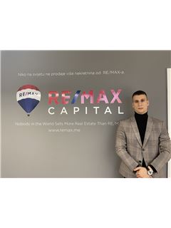 Stefan Milović - RE/MAX Capital