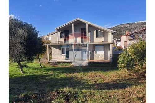 For Sale-House-Zlatica  - Podgorica  - Montenegro-700011007-567