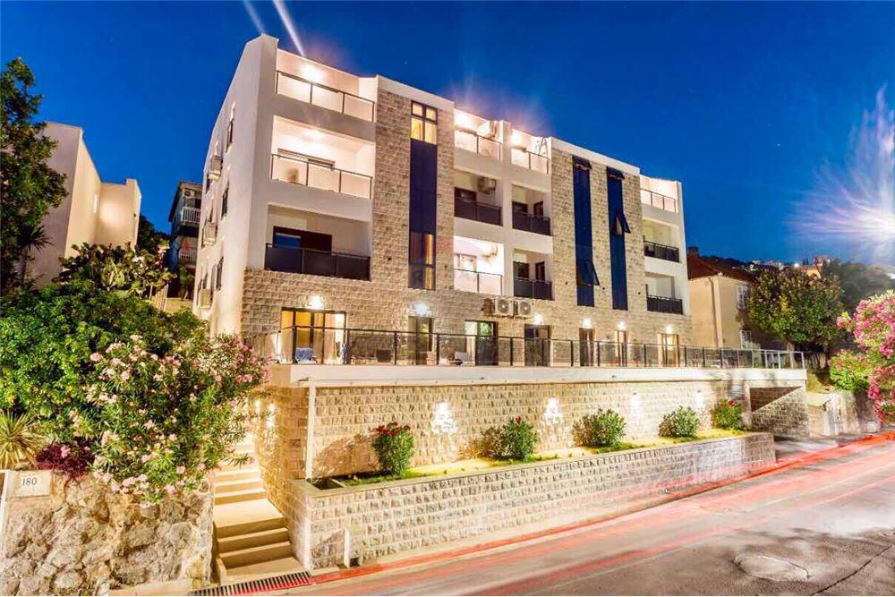 Condo/Apartment For Sale HercegNovi HercegNovi Montenegro