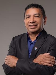 Ivan Castro - RE/MAX NATIVA