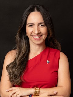 Savia Muniz - RE/MAX PAX I