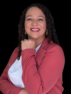 Taís Helena Klein Taís Helena Klein - RE/MAX PAX II