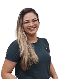 Associate - Camila Caldas - RE/MAX ESTILO