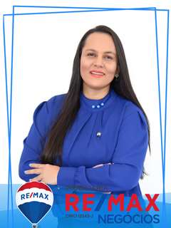 Carla Cristina - RE/MAX NEGOCIOS