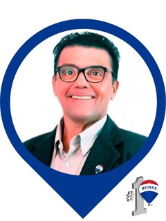 RenatoDosSantosMaia-MariaElianeMonteiroDosSantosTeam - RE/MAX MEGA