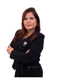 Lara Moraes - RE/MAX LIFESTYLE