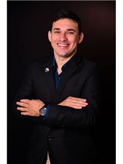 Andre Oliveira - RE/MAX VIVA PRIME