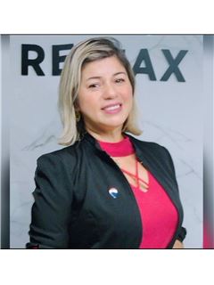 Simone Maria Farias Pereira - Rodrigo Saldanha Team - RE/MAX IMOB