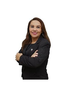 Cristiane Remédios - Rodrigo Saldanha Team - RE/MAX IMOB