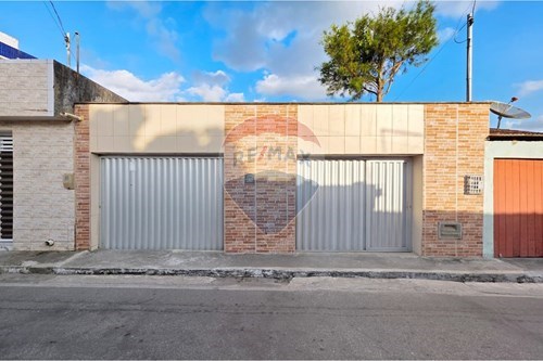 Venda-Casa-Rua Profª Mª de Lourdes Albuquerque, Anacleto, , 57  - Centro , Lagoa Seca , Paraíba , 58117000-720291067-15